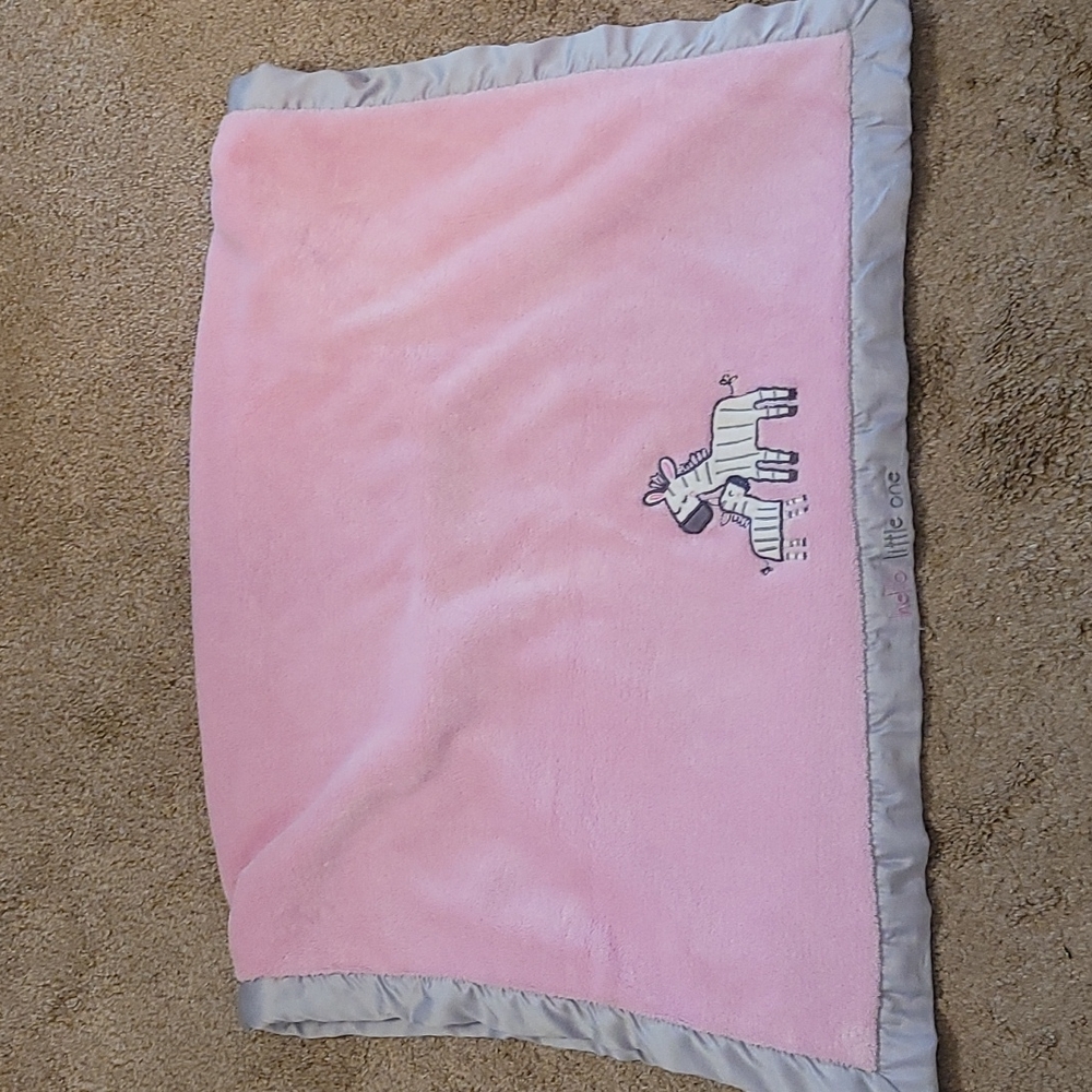 Soft fleece pink blanket